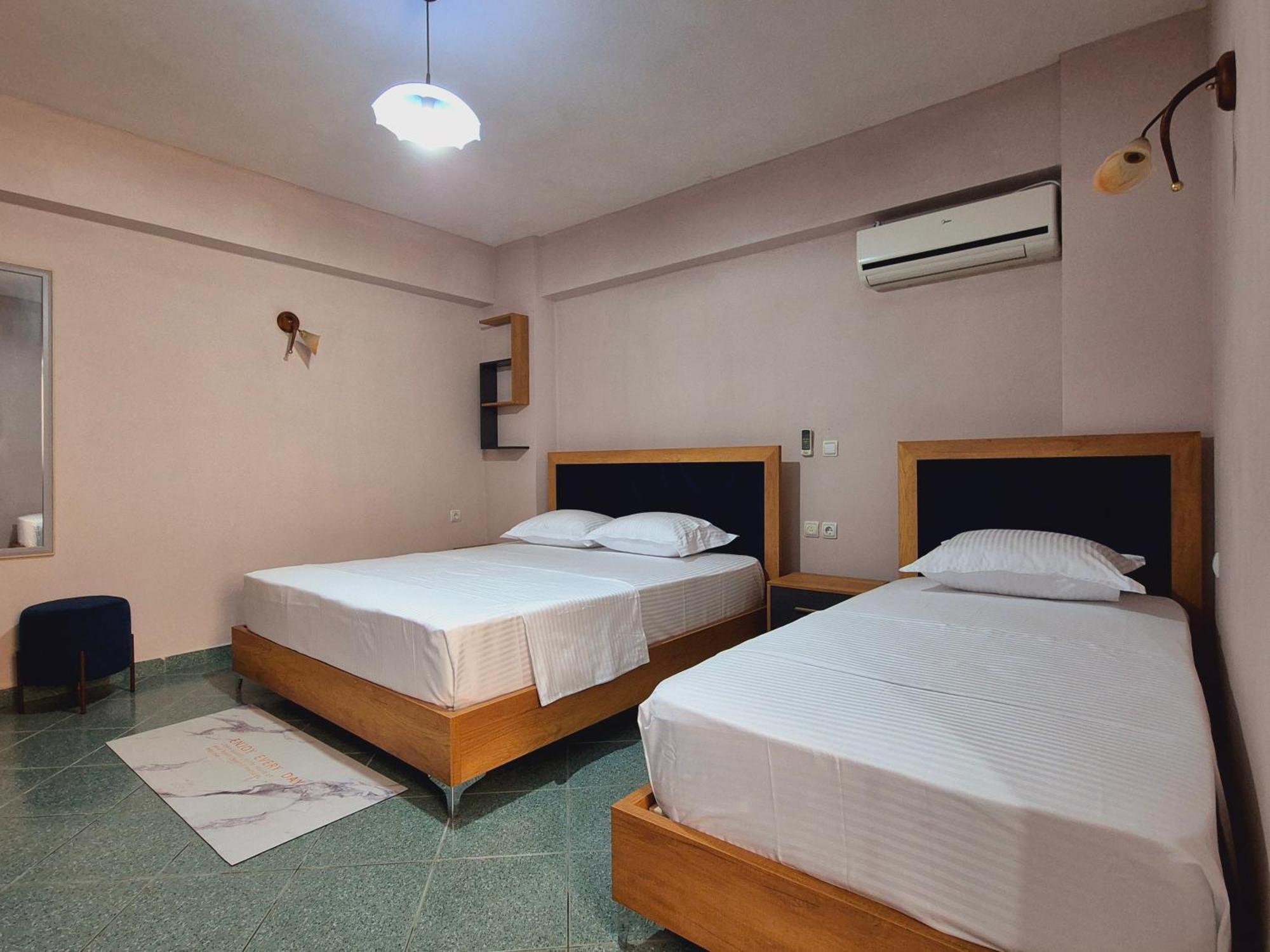 Barca Rooms Sarandë Quarto foto