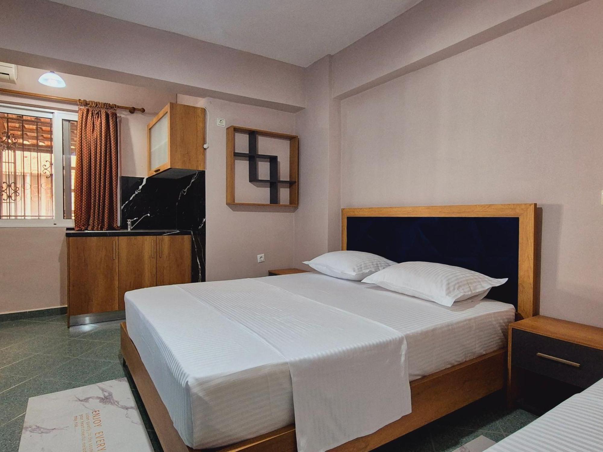 Barca Rooms Sarandë Quarto foto
