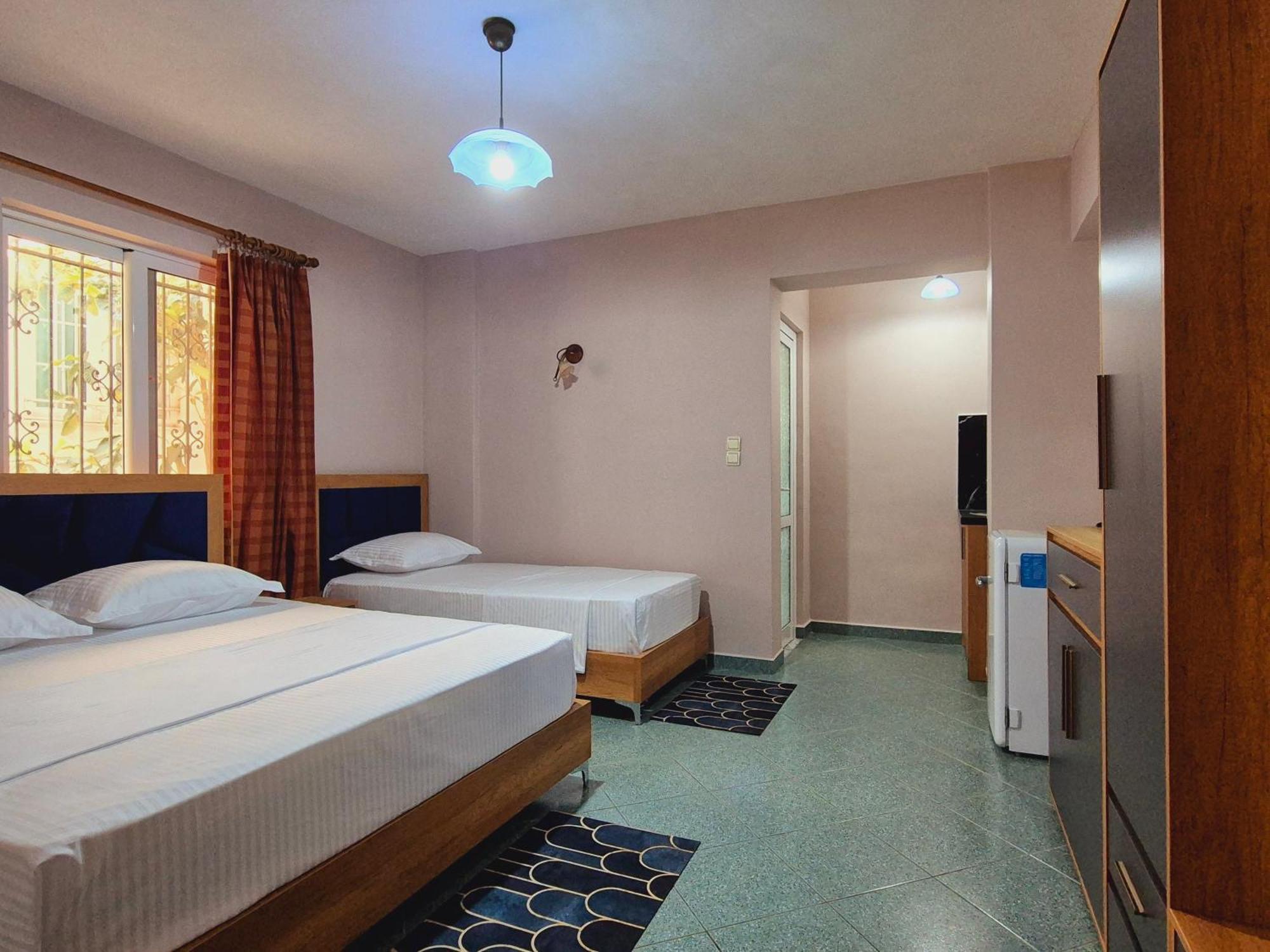 Barca Rooms Sarandë Exterior foto